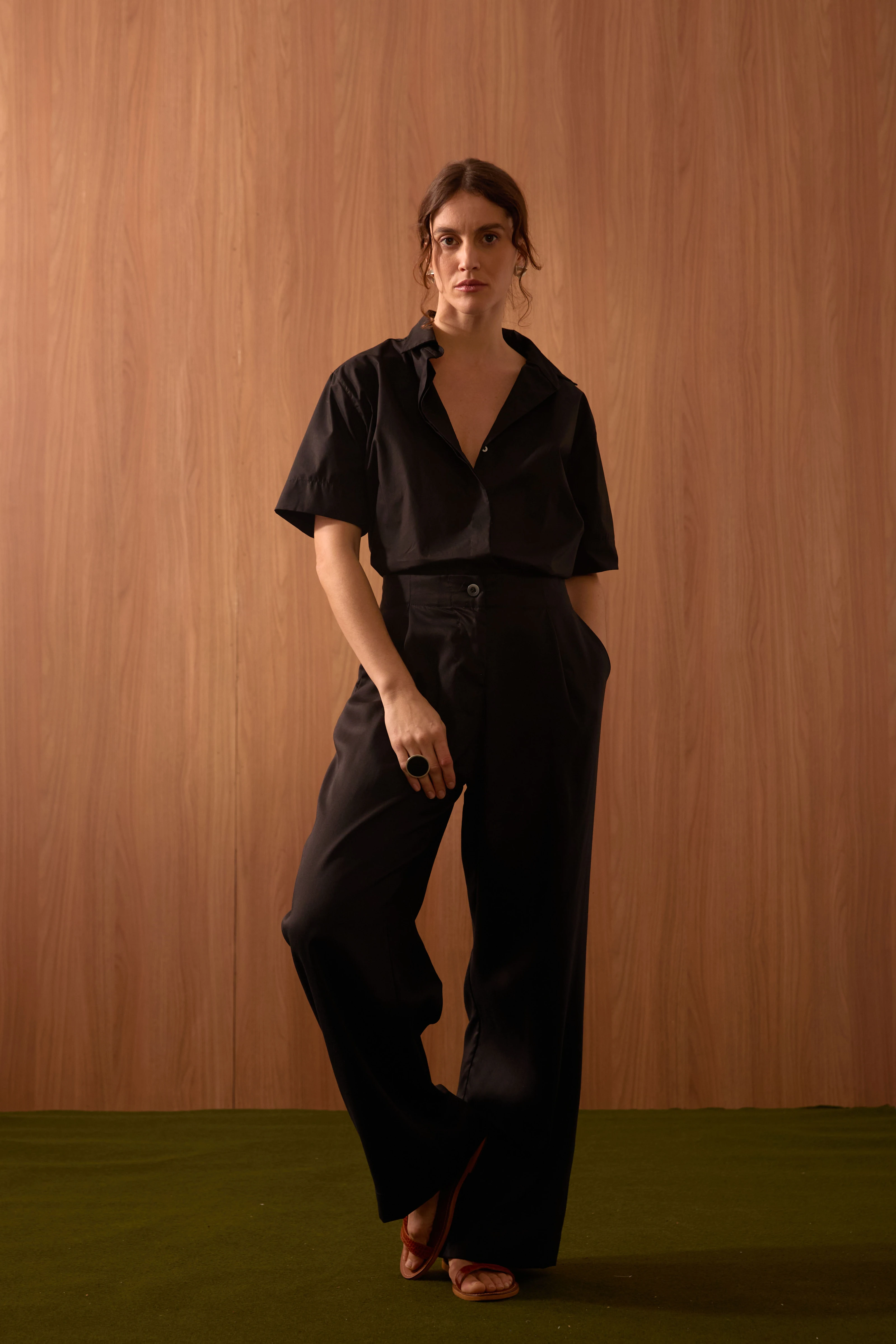 CALÇA S/ COSTURA LATERAL