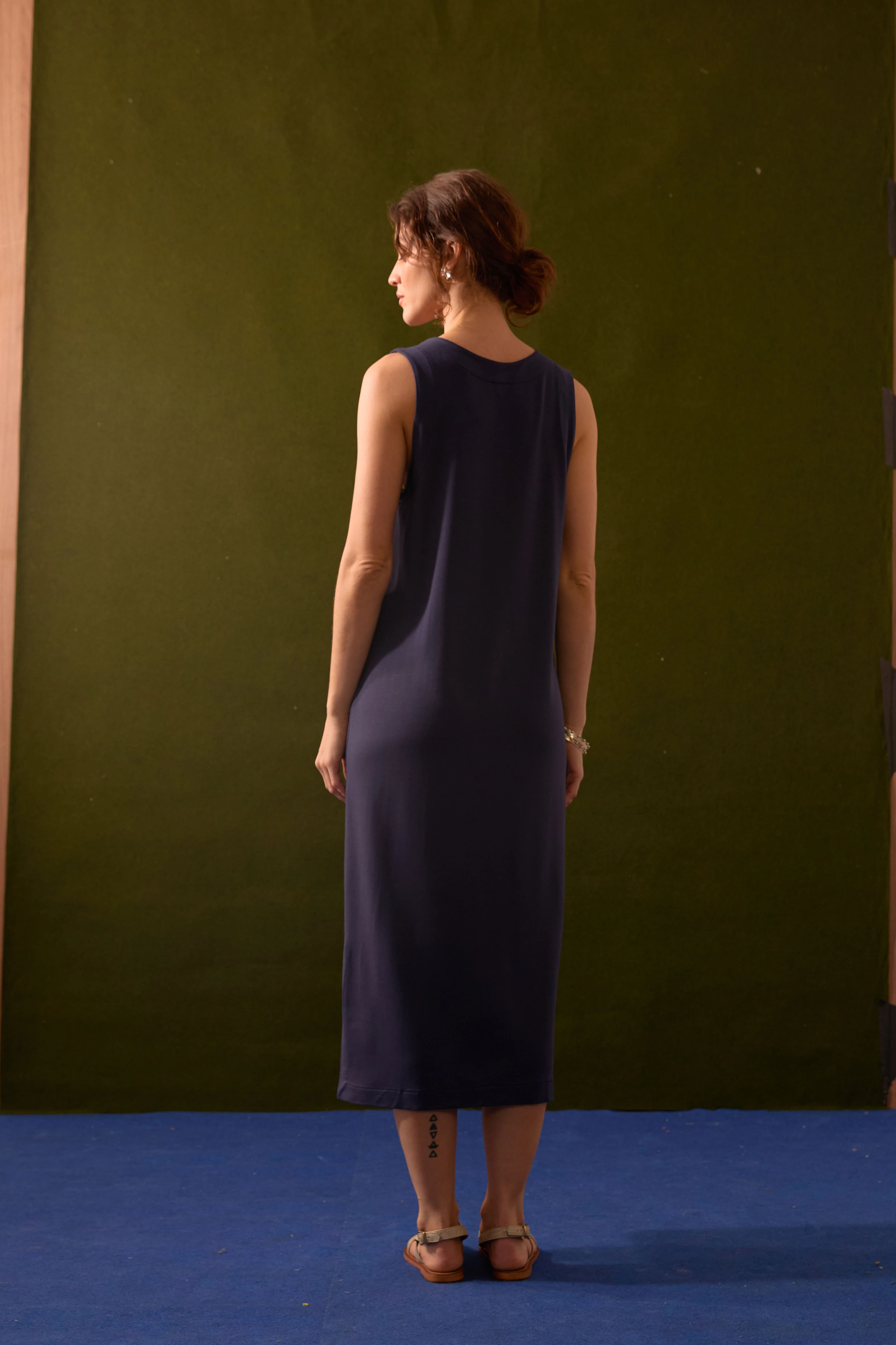 VESTIDO MALHA "VP" FENDA