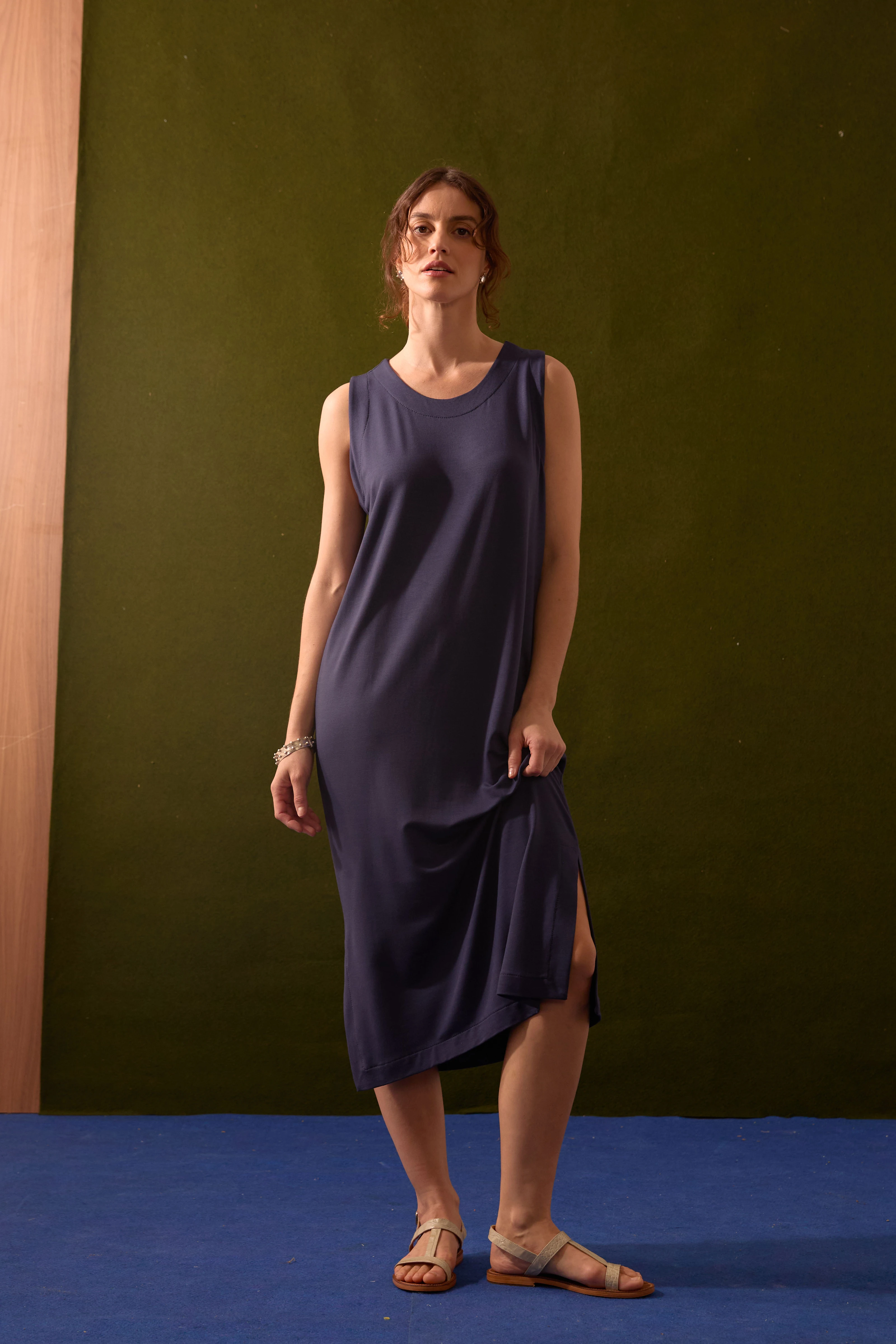 VESTIDO MALHA "VP" FENDA