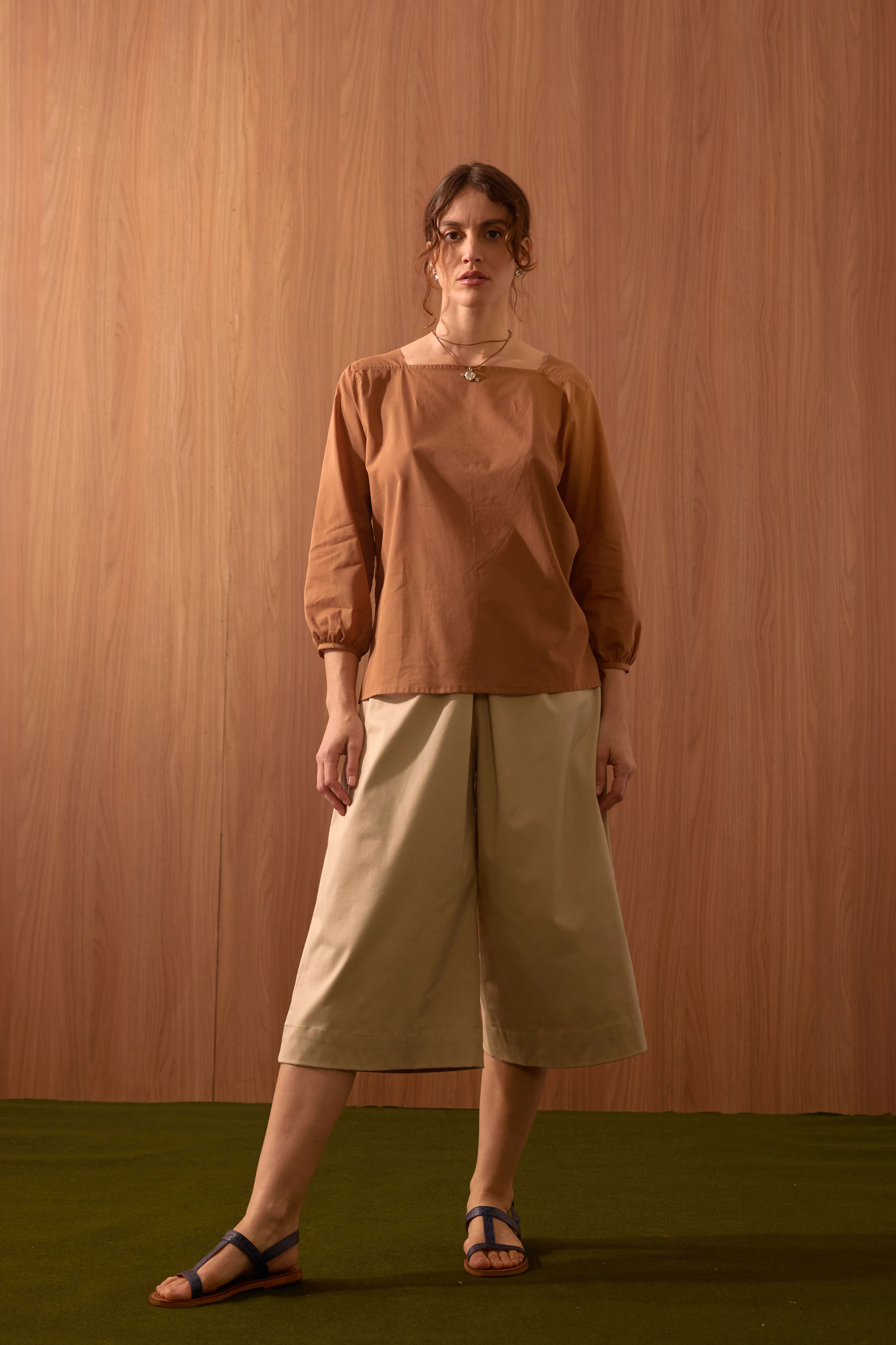 BLUSA VOIL DECOTE QUAD M/L