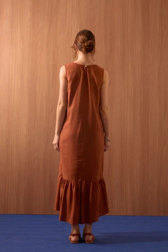 VESTIDO LINHO "VL" BABADO ASSIMÉTRICO
