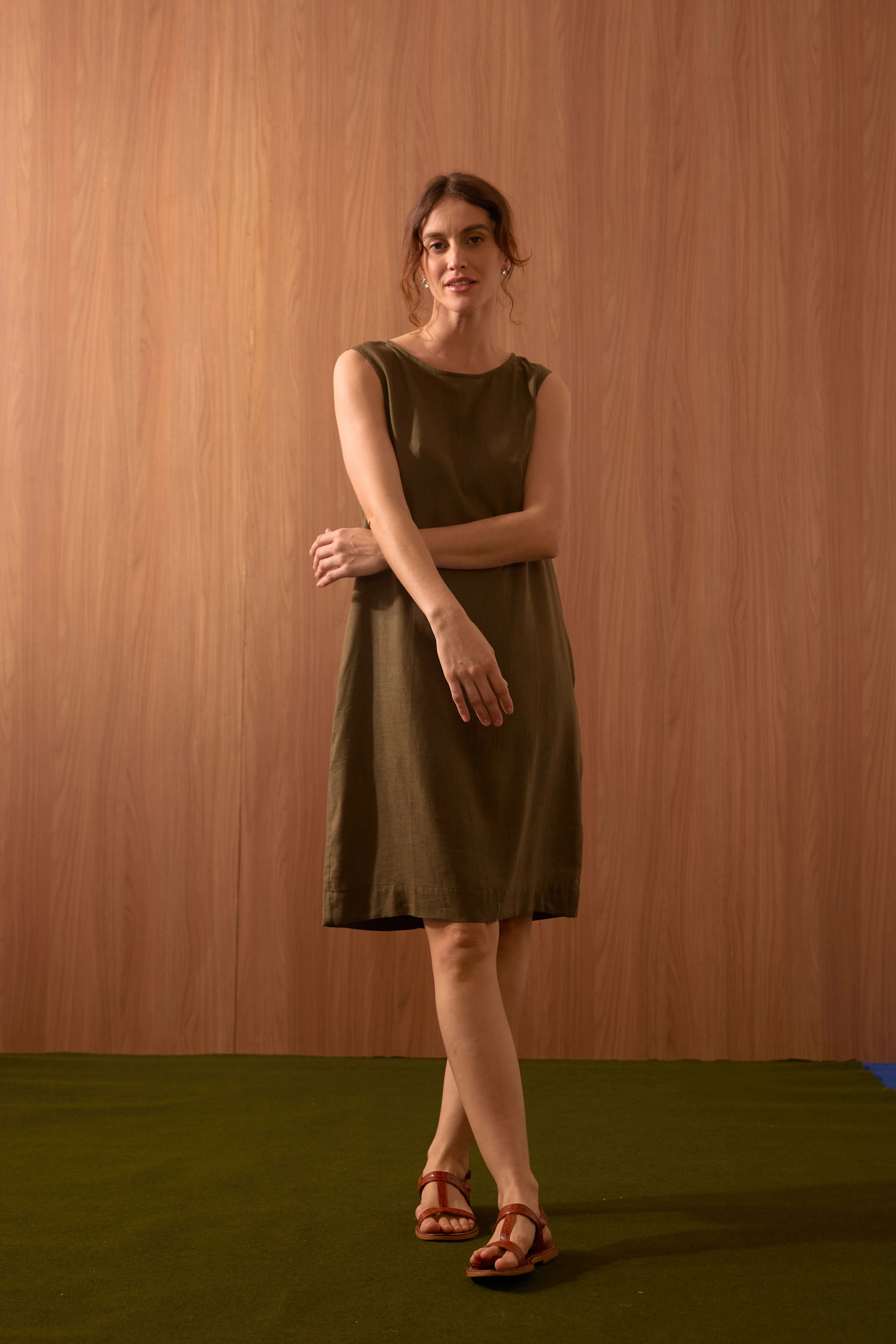 VESTIDO LINHO "VL" BOTOES COSTAS